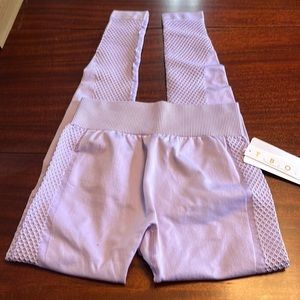 TBO lilac. Small/Medium.